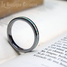 Load image into Gallery viewer, Anneau alliance opale australienne naturelle et tungstène femme pas cher Toulouse France
