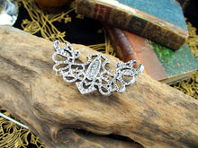 Load image into Gallery viewer, Metal Celtic pattern hair clip