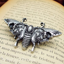 Charger l&#39;image dans la galerie, Broche papillon Dante