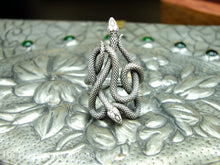 Load image into Gallery viewer, Intertwined Serpents Ring