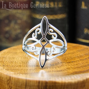 Bague protection noeud de sorcière acier, connexion aux énergies, soin énergétique, féminin sacré, bijou witchy witchcore. Bague femme sans allergie croix de sorcière. Bijouterie gothique ésotérique Toulouse France