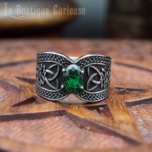 Laden Sie das Bild in den Galerie-Viewer, Bague celte druidique pagan pour sorcière ou sorcier protection et magie verte wicca France