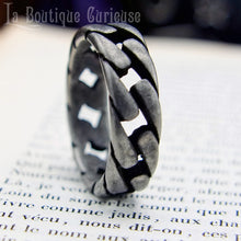 Charger l'image dans la galerie, bague maillons noire acier inoxydable anneau chaine style industriel bijou moderne