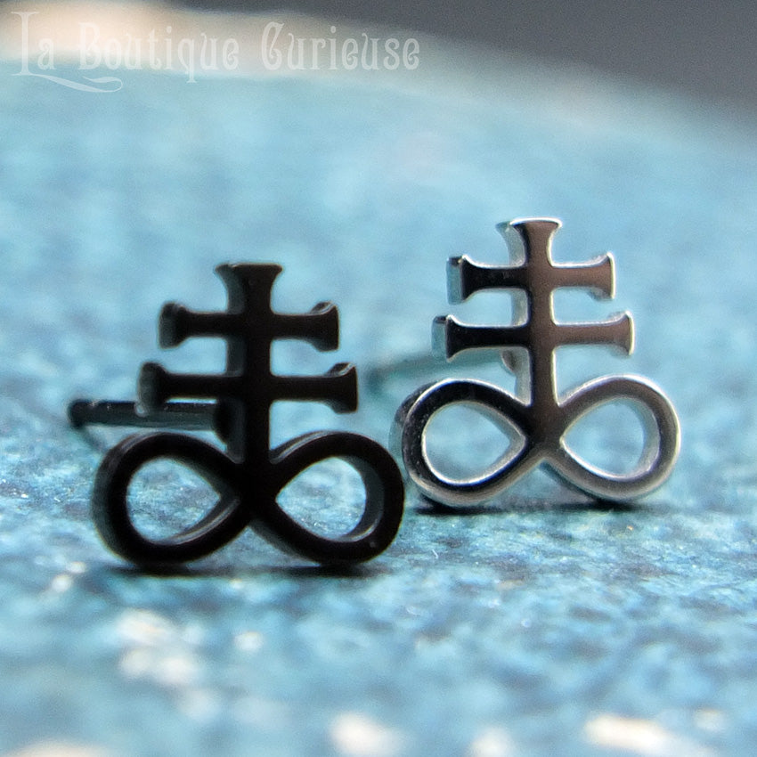 Boucle oreille à l'unité croix de Léviathan Croix de souffre alchimie piercing acier chirurgical gothique sataniste noir ou argent homme femme