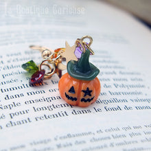 Laden Sie das Bild in den Galerie-Viewer, Boucles d&#39;oreilles pendantes gothiques mignonnes pour Halloween fantôme et citrouille déguisement femme Toulouse France