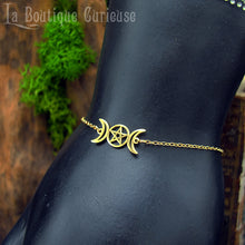Laden Sie das Bild in den Galerie-Viewer, Bracelet femme acier ajustable or triple lune déesse wicca pagan, force et féminité, symbole de sorcière. Bijoux wicca ésotérique pas chers Toulouse.