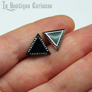 Boucle d'oreille triangle runique en acier noir ou argent - vendue à l'unité