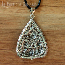 Laden Sie das Bild in den Galerie-Viewer, Pendentif couple de chats sur goutte ouija collier wicca sorcière gothique Toulouse France