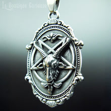 Charger l&#39;image dans la galerie, Pendentif diable bouc Baphomet acier, occultisme satanisme gothique. Pentagramme inversé, gothique romantique baroque. Bijoux gothiques occultes ésotériques Toulouse.