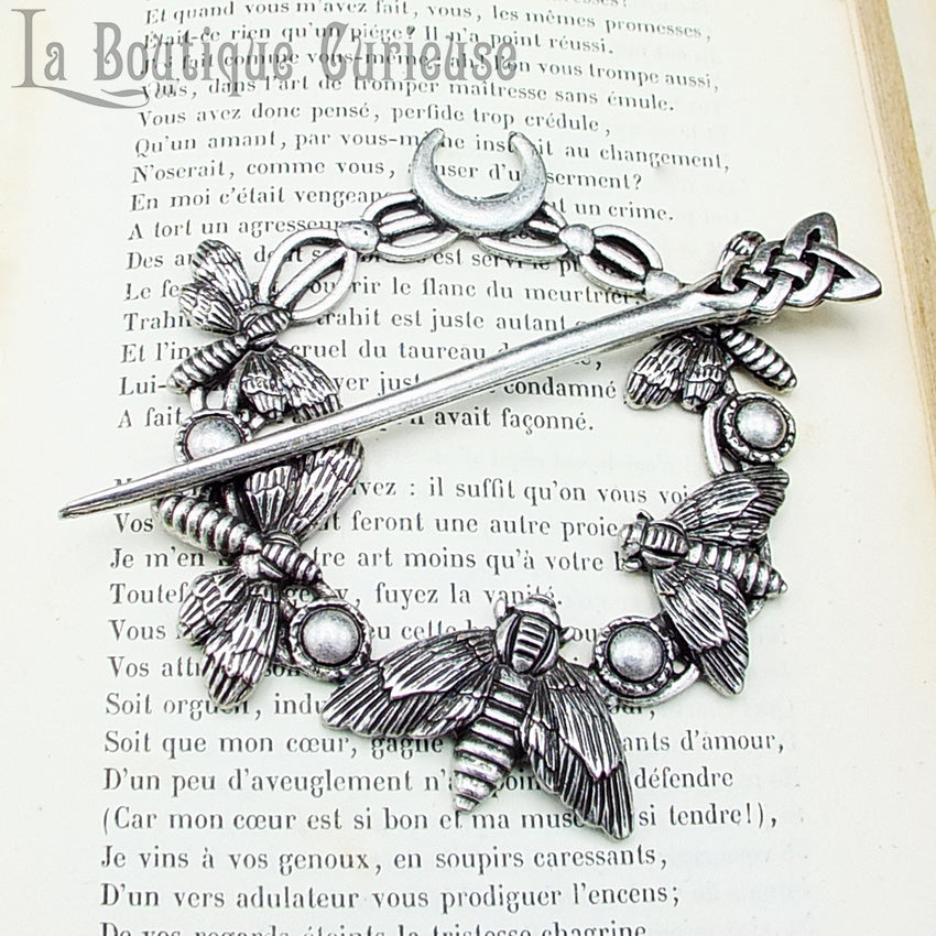 Barrette à cheveux abeilles papillons de nuit insectes croissant de lune avec pique. Accessoire coiffure witchy gothique sorcière Toulouse