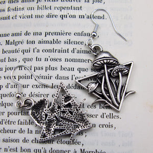 Boucles d’oreilles pendantes champignons argent automne triangle wicca nature Toulouse France