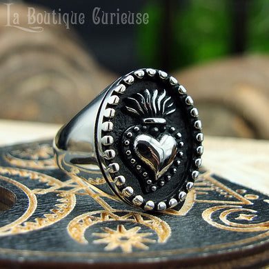 Bague gothique religieuse sacré cœur ardent en acier amour pur et inconditionnel Toulouse France