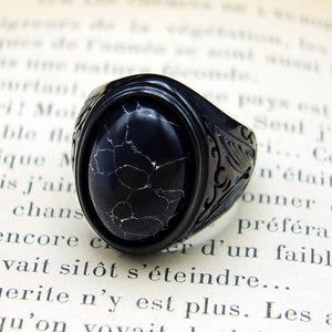 Chevalière gothique noire pour homme en acier avec pierre imitation marbre noir, bague homme grande taille phénix Toulouse France