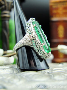 Mucha art nouveau ring